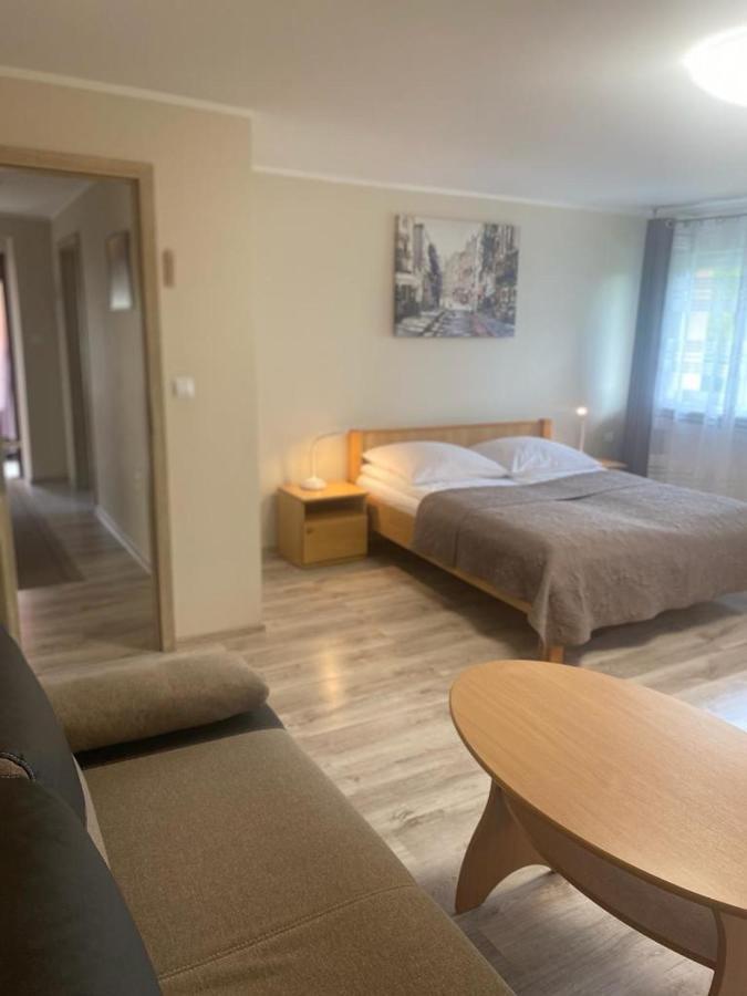 Apartamenty Sloneczne Wzgorze Kudowa-Zdrój Esterno foto